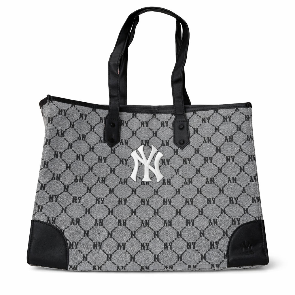 370D9513-D854-485C-809A-24F0A5C4162A MLB Monogram Diamond Jacquard Shopper Bag - Image 1