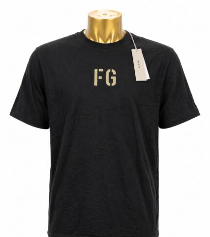 Fear of God Essentials logo-print T-shirt.  (XXL)